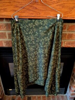 Thorn & Fable green fairy skeleton skirt size large